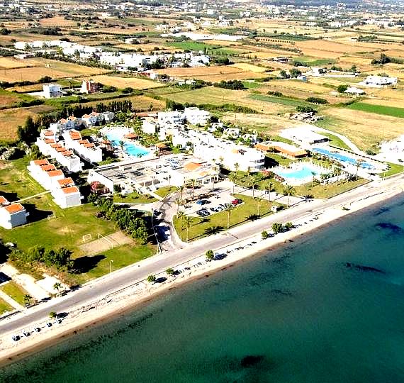 Zorbas Beach Hotel